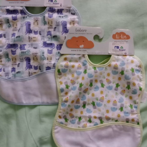 Mothercare baby bibs with pocket, new, set of 2