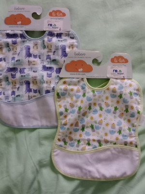 Mothercare baby bibs with pocket, new, set of 2
