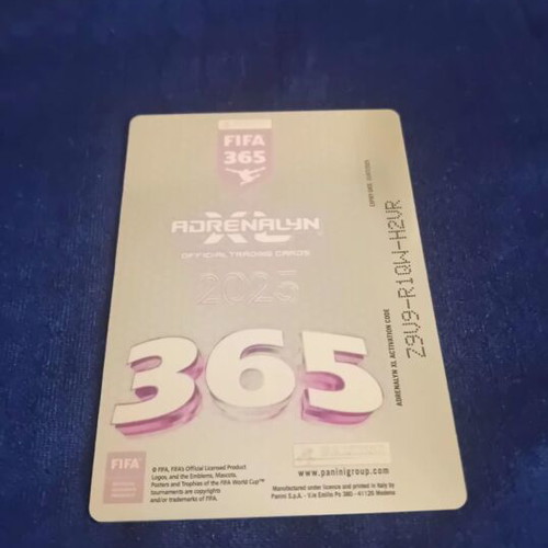 FIFA 365 Adrenalyn Golden Baller Bukayo Saka card like new, collectible Panini