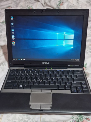 Dell Latitude D430 laptop, Intel U7600, Windows 10, 14-inch screen