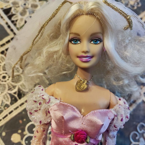 Vintage Barbie Mattel set: Princess doll & carriage horse (80s/00s)