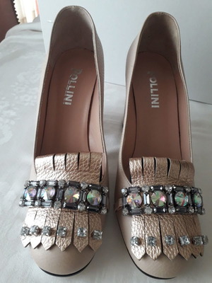 Pollini nude pumps new, size 37, 8.5 cm heel