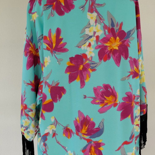 Kimono like new, colorful, size M