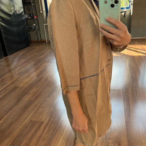 Long beige shirt like new