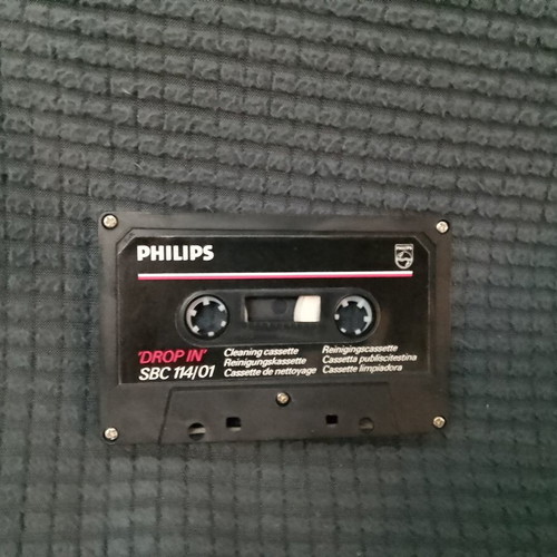 Philips SBC 114/01 cassette head cleaner used