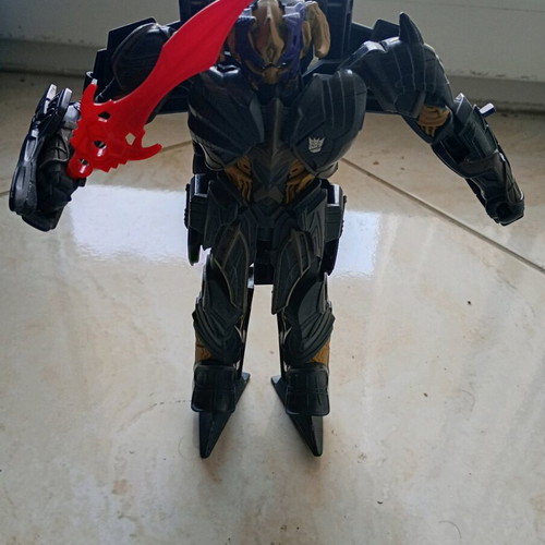 Transformers The Last Knight Armour Turbo Changer Megatron figure used