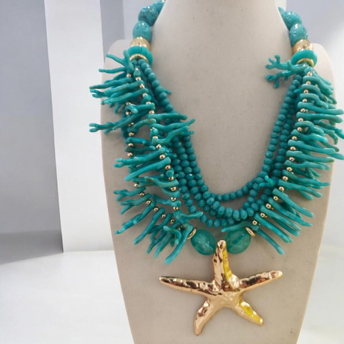 Necklace new, turquoise color