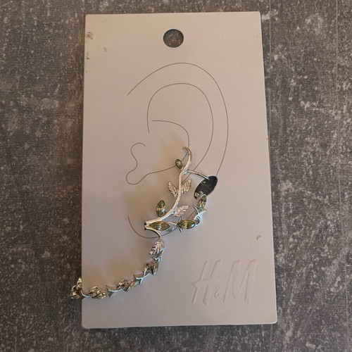 H&M earring like new