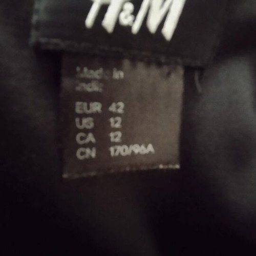 Black satin strapless dress H&M like new, size L-XL