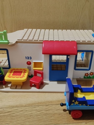 Playmobil 123 house set used