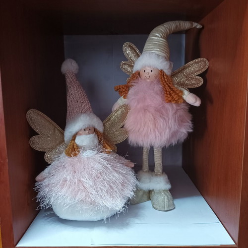 Christmas angel figures like new, set of two with pink fluffy bodies