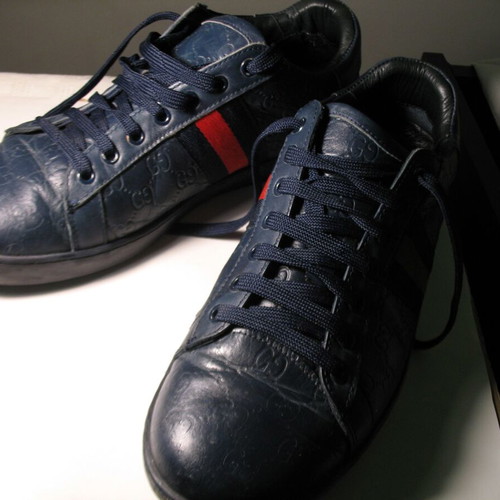 Gucci leather sneakers used, size 42.5, blue