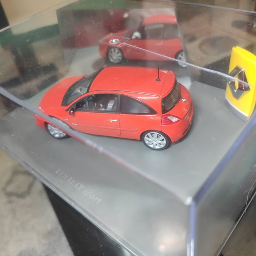 Renault Megane RS μοντέλο 1/43, πορτοκαλί μεταλλικό
