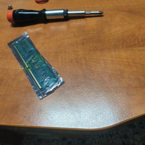 2Power DDR3 4GB 1333 MHz RAM for Desktop new
