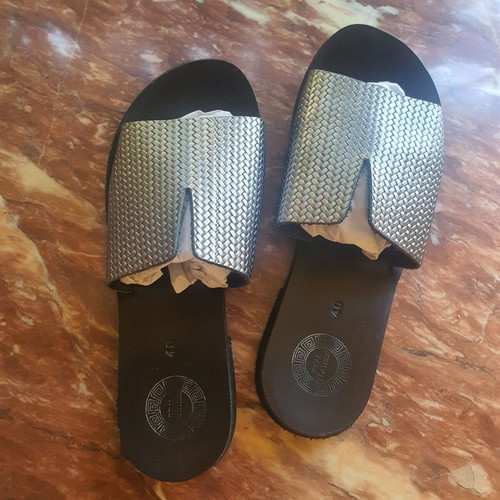 A.L.E. sandals size 40 like new, black and silver