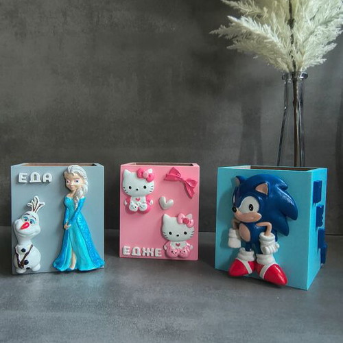 Personalized Pencil Holder New with Cartoon Characters