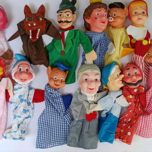 Puppet dolls pack of 13, classic toys, one with sewn dress
