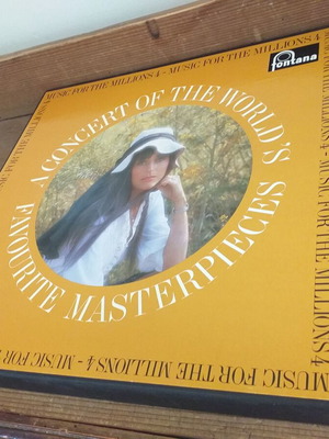 Collector's box set with 8 classical music records used