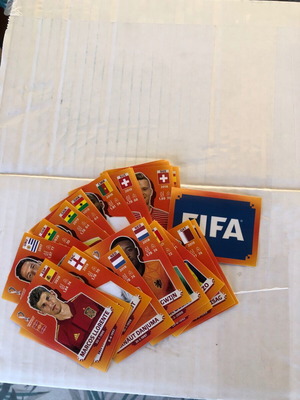 Panini FIFA World Cup Qatar 2022 International Edition 35 αυτοκόλλητα σαν καινούργιο