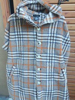 Checked coat jacket new, one size, with hood and pockets