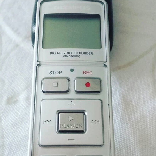 Olympus VN 5500pc digital voice recorder like new, journalistic