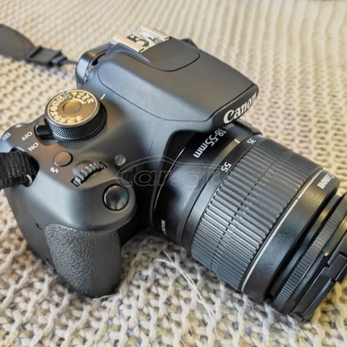 Canon EOS 1200D DSLR Camera Kit 18-55mm lens like new