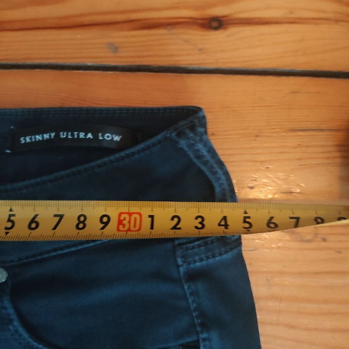Guess Skinny Fit Ultra Low women's blue jeans size 25 like new