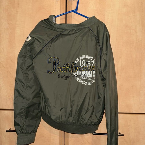 Benetton kids windbreaker jacket like new, khaki, size L (10-11 years)