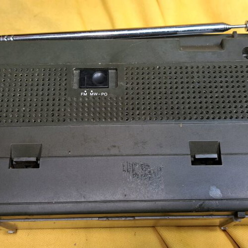 Philips 190 transistor radio used