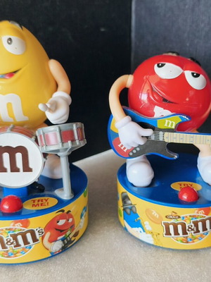 M&M s Rockstar συλλεκτικά μουσικά παιχνίδια σαν καινούργιο, σετ δύο