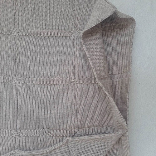 Visage New Zeland women's poncho sweater new, 100% merino wool, size L/XL