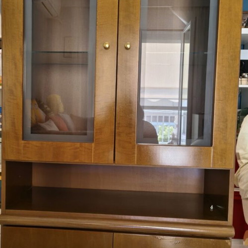 Showcase furniture like new