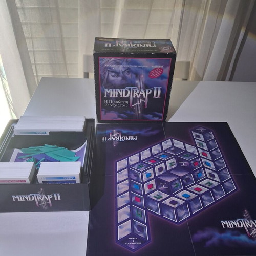 Mind Trap 2 board game like new