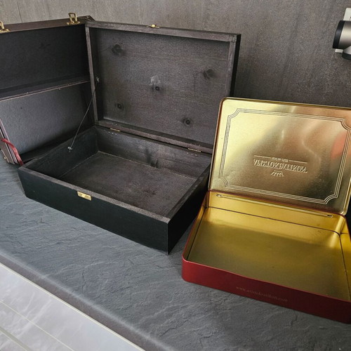 Collectible boxes like new, Aristokratikon case, wooden Tonic Essentials, leather Dimple