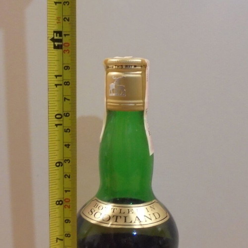 The Real Mackenzie Scotch Whisky old sealed bottle 750ml like new