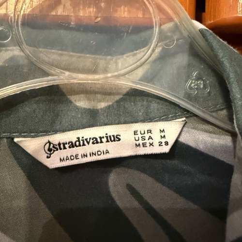Stradivarius women's shirt olive with ecru, soft fabric