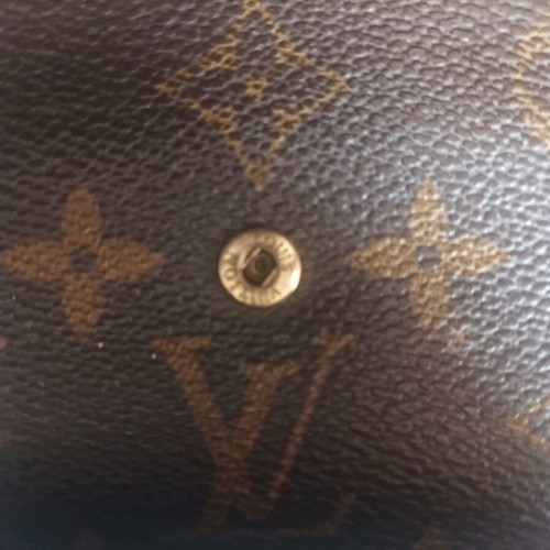 Louis Vuitton leather wallet used, brown