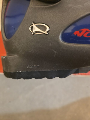 Nordic ski boots used