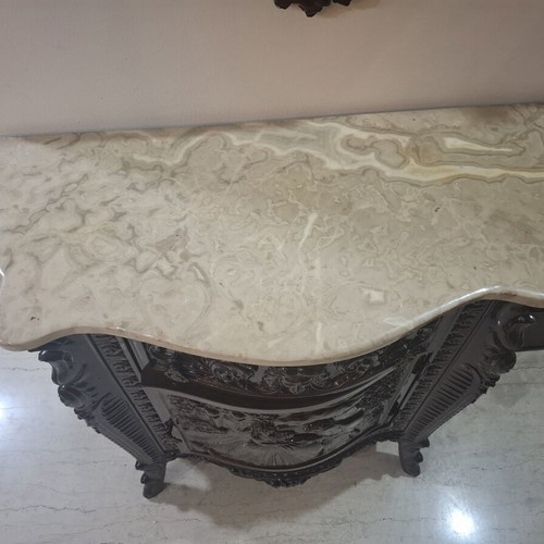 Console with mirror like new, marble top, carved floral details