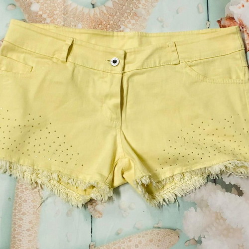 Ghisleri shorts like new, size M, yellow