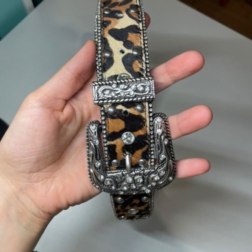 Leopard belt Zara new with carved buckle and floral details, size 80