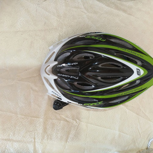 Force Hal Bicycle Helmet like new, size small medium