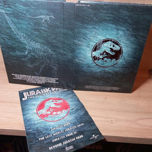 Jurassic Park Trilogy DVD like new with English subtitles