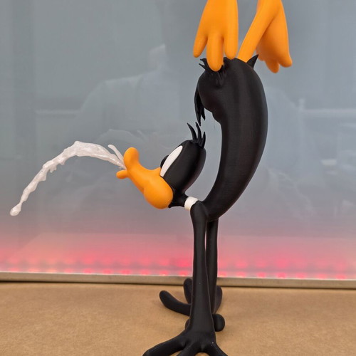 Duffy Duck swimmer figure like new