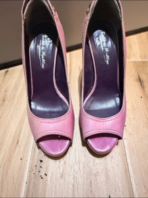 Tsakiris Mallas pink leather pumps size 38 used