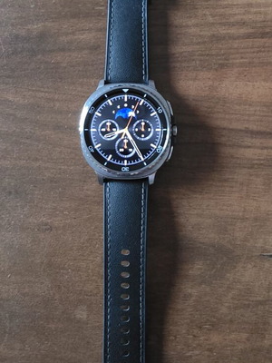 Samsung Galaxy Watch 8 Classic like new