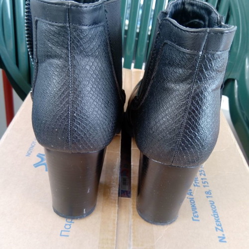Boots with heel used, size 39, black