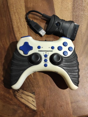 Trustmaster T-mini Wireless 1.6 gamepad used with 2.4Ghz receiver