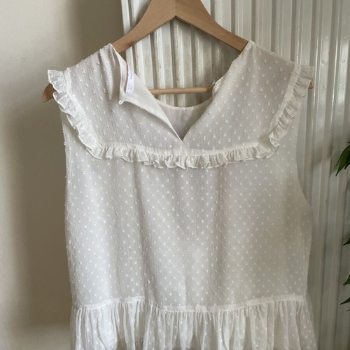 Zara floral embroidered top, size L