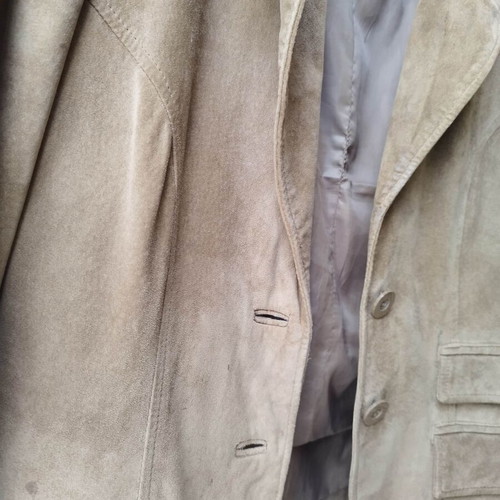 Beige leather jacket used, size M